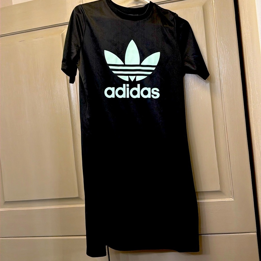 Adidas T-Shirt Dress